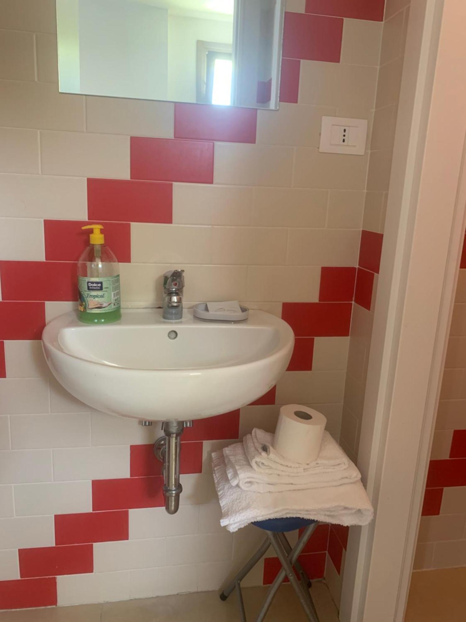 Single Room Private Bathroom