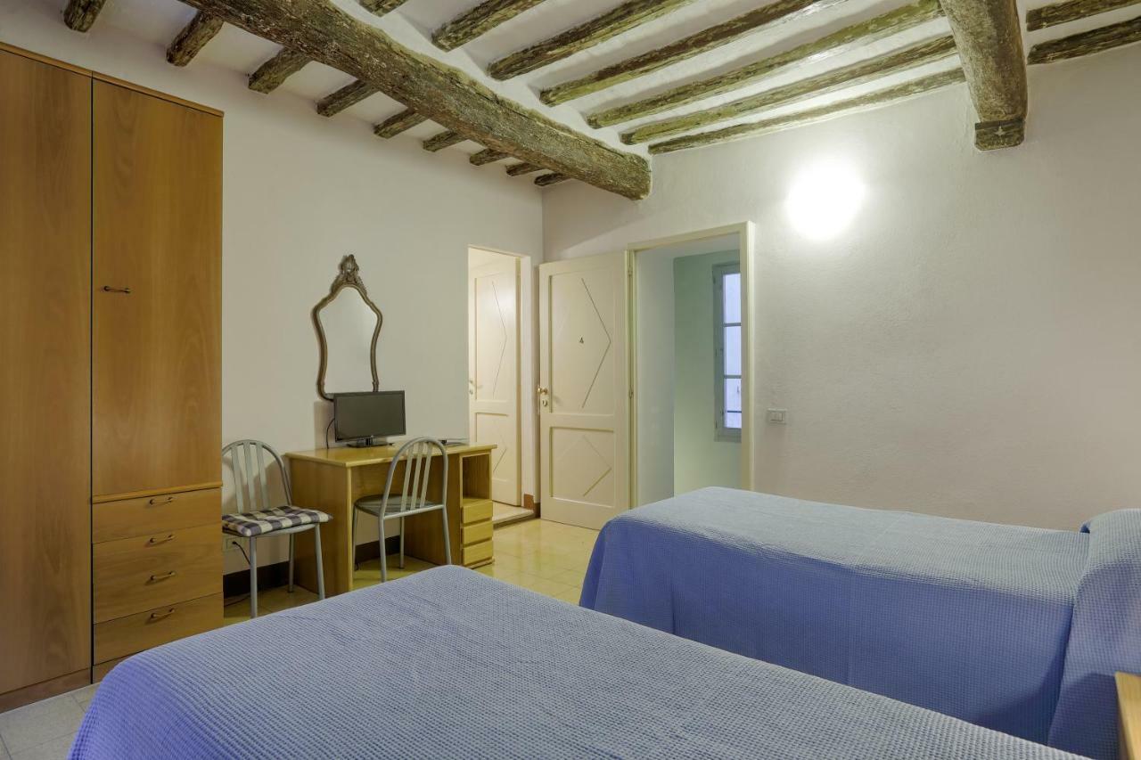 Twin Room,871916513:JPEG